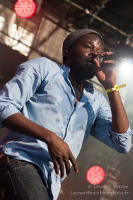 Féfé / Festival FNAC Live 2013 - Parvis de l'Hotel de Ville - 21/07/13