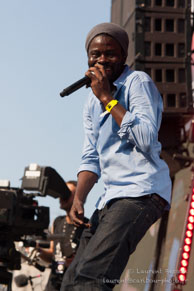 Féfé / Festival FNAC Live 2013 - Parvis de l'Hotel de Ville - 21/07/13