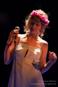 France de Griessen / Le Divan du Monde - 18/04/13 (1ère Partie Manu)