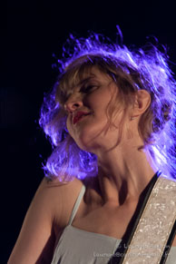 France de Griessen / Le Divan du Monde - 18/04/13 (1ère Partie Manu)