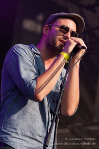 Isaac Delusion / Festival FNAC Live 2013 - Parvis de l'Hotel de Ville - 20/07/13