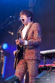 Miles Kane / Festival FNAC Live 2013 - Parvis de l'Hotel de Ville - 18/07/13