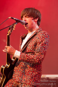 Miles Kane / Festival FNAC Live 2013 - Parvis de l'Hotel de Ville - 18/07/13