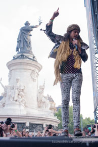 Naives New Beaters / Festival Soirs d'Eté  OUI FM 2013 - Place de la République - 10/07/13