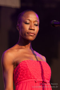 Rokia Traoré / Festival FNAC Live 2013 - Parvis de l'Hotel de Ville - 20/07/13